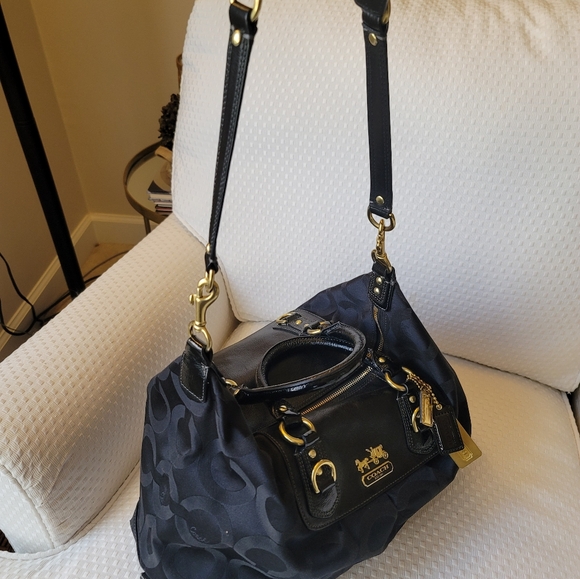 Authentic Coach Op Art Black Satchel Handbag Purse - Picture 4 of 13